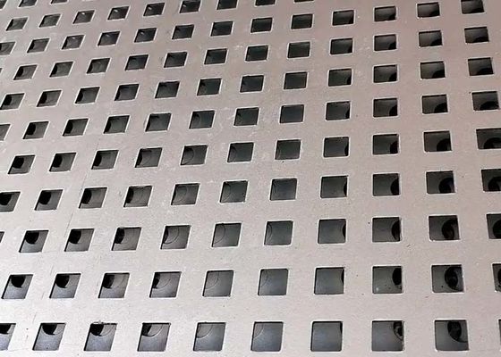 Quadratisches Loch-perforiertes Metallsieb stellt mehr Bereich mit großem Umlauf für die Entstörung, Siebung und Belüftung zur Verfügung