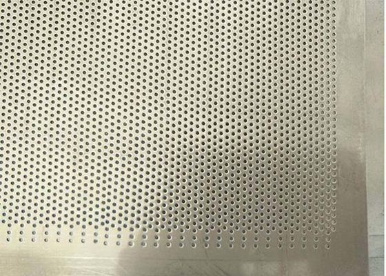 Mikroloch durchlöchertes Metall gemacht durch CNC-Stanzmaschine-hohe Geschwindigkeit, feine Präzision und kleine Löcher