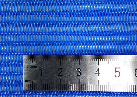 0.5mm bis 1.2mm Polyester-Mesh Conveyor Belt Spiral Mesh-Gurt für die Entwässerung