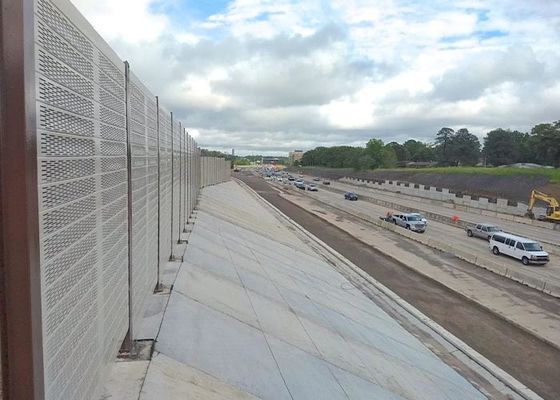 Galvanisierte oder Aluminiumgeräuschschutzscheibe für Autobahnen und Eisenbahnen