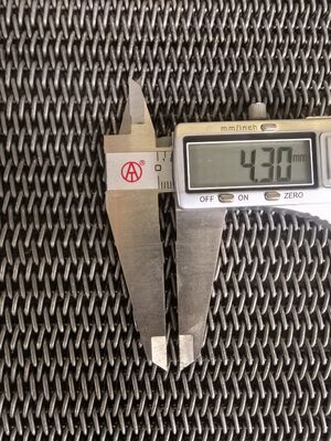 Schwerlastmetallförderband ausgeglichen Gewebe leichte Stahl 18A 1,6mm Draht 5mm Stange Schwung 4,3mm Selbstverfolgung